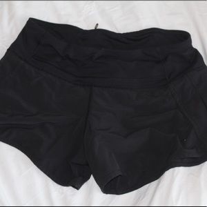Black lululemon shorts!! Size 4